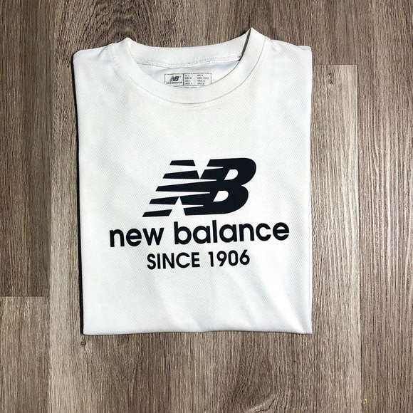 New Balance T-shirt - Picture 1 of 2